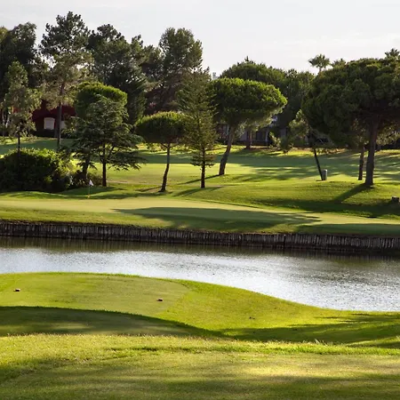 Doubletree By Hilton Golf Szálloda Islantilla