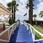 Hotel Doubletree By Hilton Golf