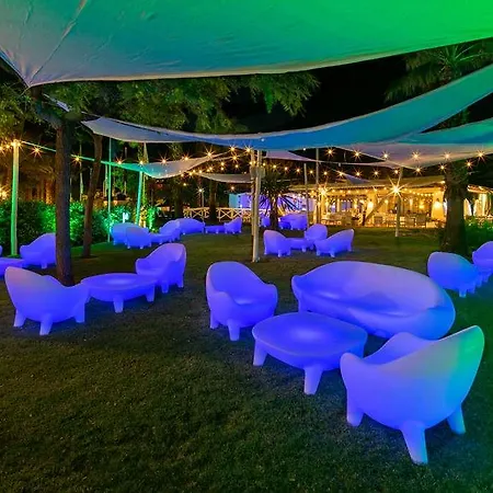 Hotel Doubletree By Hilton Golf 4*