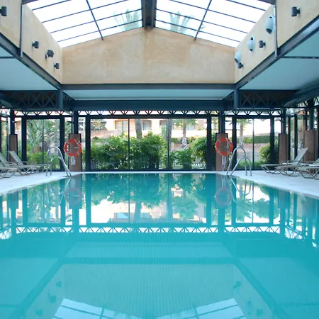 Отель Doubletree By Hilton Golf Ислантилья