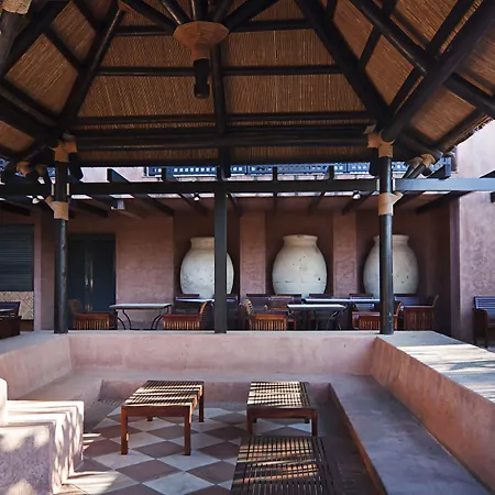 Doubletree By Hilton Golf 4*