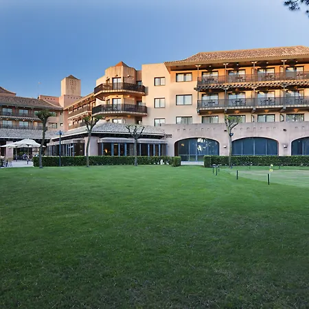 Doubletree By Hilton Golf Ислантилья