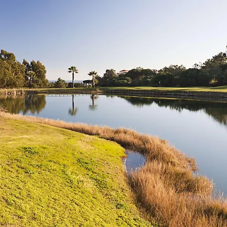 Doubletree By Hilton Golf Отель 4*