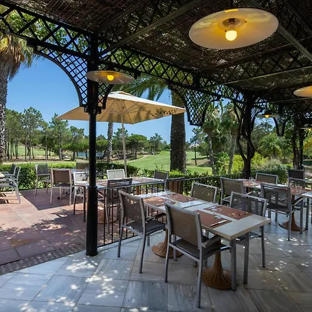 Doubletree By Hilton Golf Hotel 4*