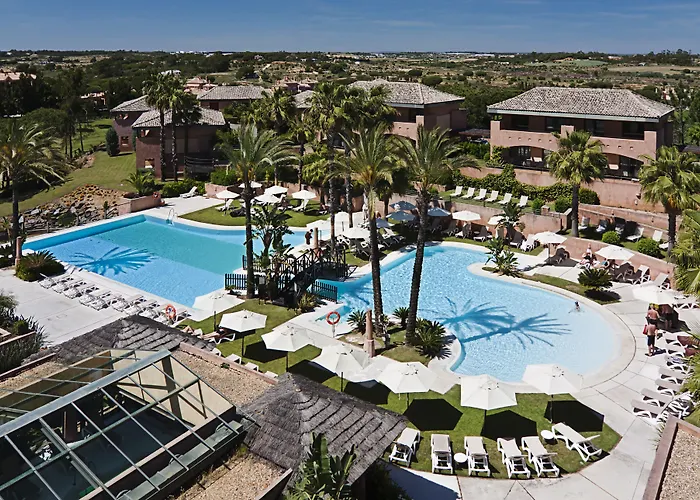 Doubletree By Hilton Golf