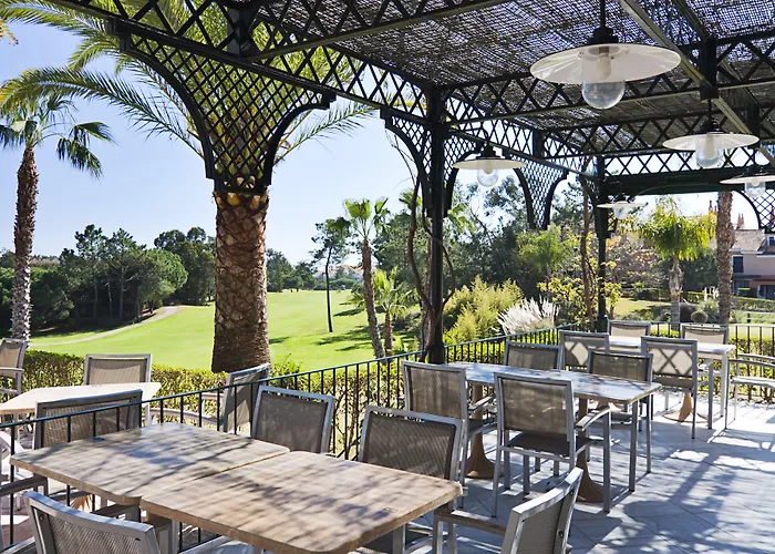 Doubletree By Hilton Golf Hotell 4*