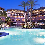 Doubletree By Hilton Golf Hotel