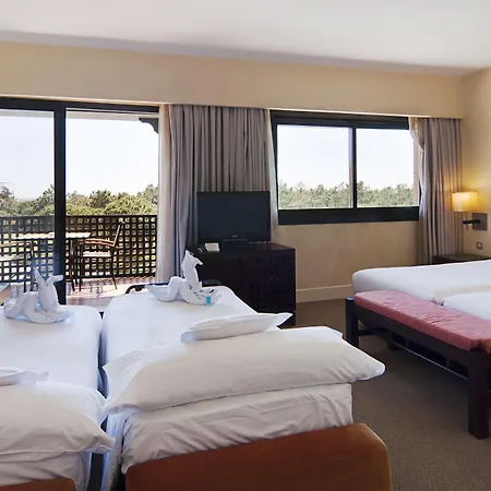 Doubletree By Hilton Golf فندق 4*