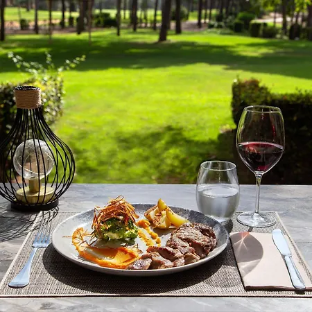 Doubletree By Hilton Golf Ξενοδοχείο