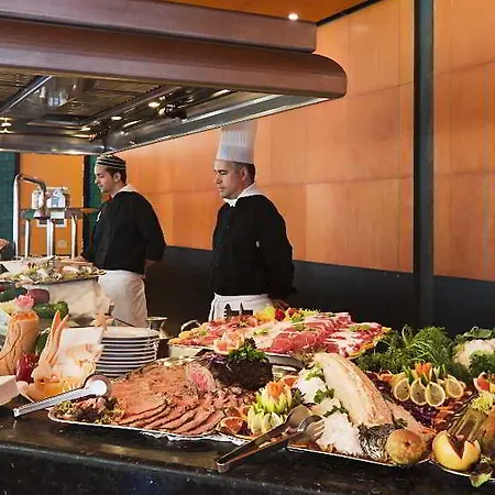 Hotel Doubletree By Hilton Golf 4*