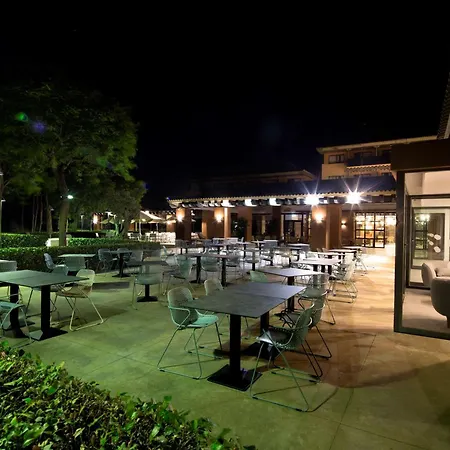 Doubletree By Hilton Golf Szálloda Islantilla